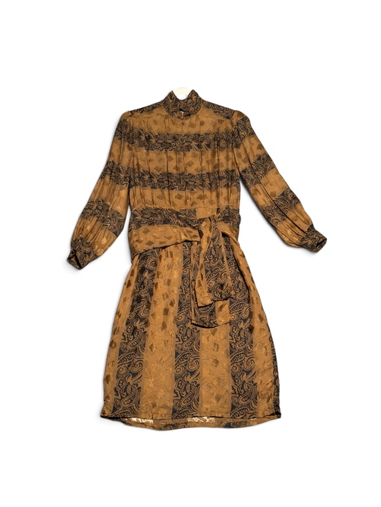 Dresses & Skirts - Vintage 100% Silk Dress by Francesca of Damon for Starington Size 6